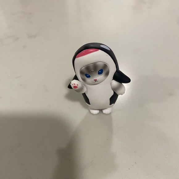 EUC Mofusand Shark Cat Figurine - Orca Character - Picture 1 of 5